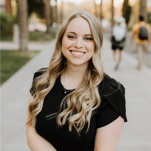 Meet your Posher, Tori